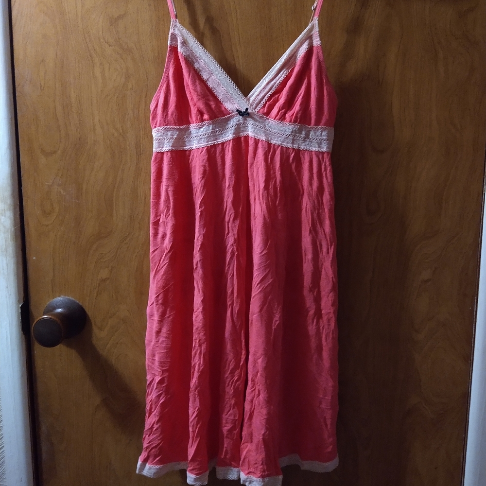 Victoria's secret pink nighthown